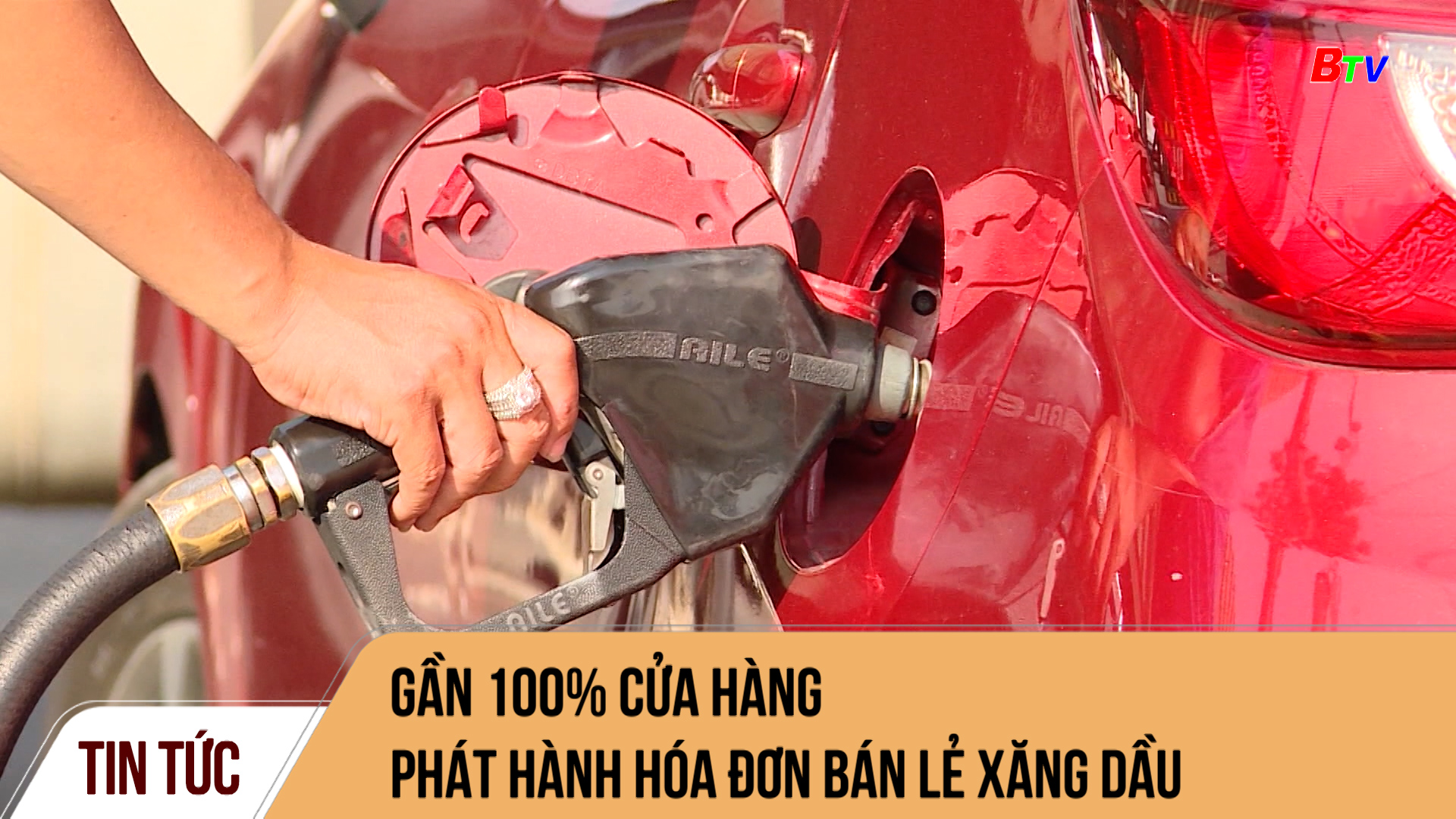 Gần 100% cửa hàng phát hành hóa đơn bán lẻ xăng dầu